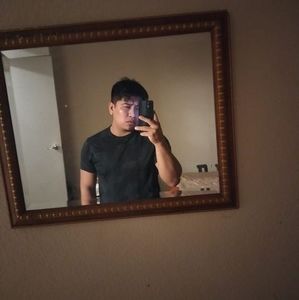 Meet your Posher, Misael